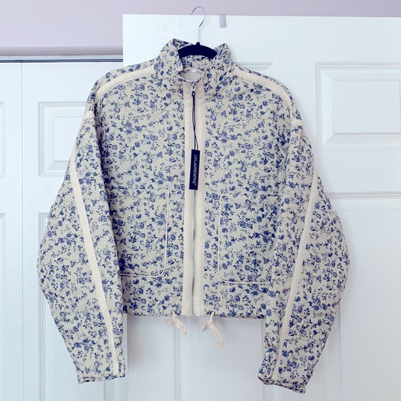 Blank NYC Jackets & Blazers - NWT Blank NYC Blue Floral Bomber Jacket Size Large